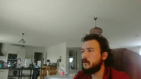 Snapshot of sweetguyss12 chatting on 10.29.25 sweetguyss12 online show from 10.29.25