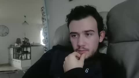 sweetguyss12 online show from 12.18.25