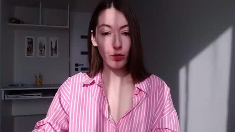 Emma  online show from 03.10.26