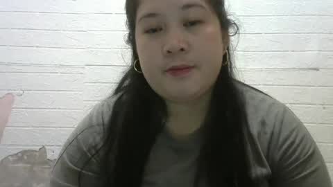 Snapshot of sweethot_asian chatting on 02.28.25 sweethot_asian online show from 02.28.25
