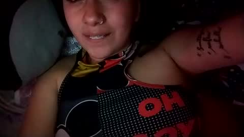 Snapshot of sweetie__annie chatting on 07.01.26 Ana Mara i cant Make noise My family is here online show from 07.01.26