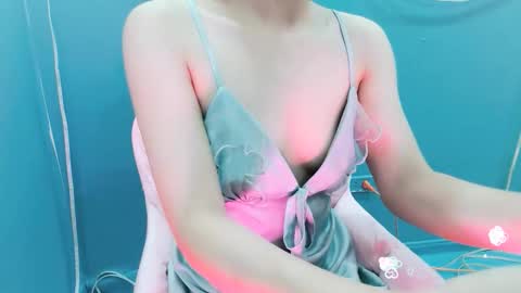 Snapshot of sweetie_bae99 chatting on 04.10.26 sweetie_bae99 online show from 04.10.26