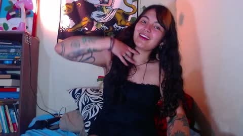 Snapshot of sweetie_maryy chatting on 12.30.24 Maria  my insta sweetie maryy   online show from 12.30.24
