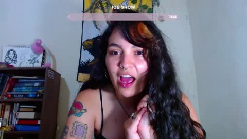 Snapshot of sweetie_maryy chatting on 01.12.25 Maria  my insta sweetie maryy   online show from 01.12.25