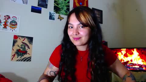 Snapshot of sweetie_maryy chatting on 01.27.25 Maria  my insta sweetie maryy   online show from 01.27.25