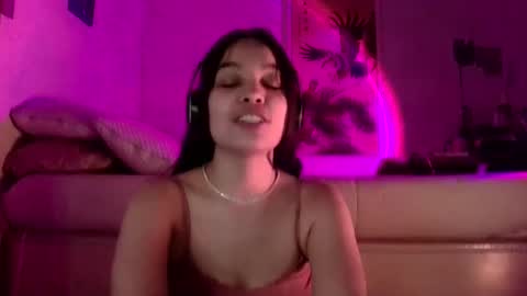 Blu Sweets online show from 01.02.25