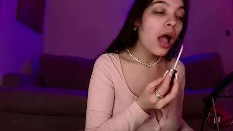 Blu Sweets online show from 02.24.25