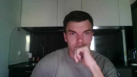 Snapshot of sweetjesso chatting on 10.21.25 cooper online show from 10.21.25