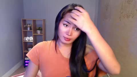 Snapshot of sweetladyboyx chatting on 02.20.25   online show from 02.20.25