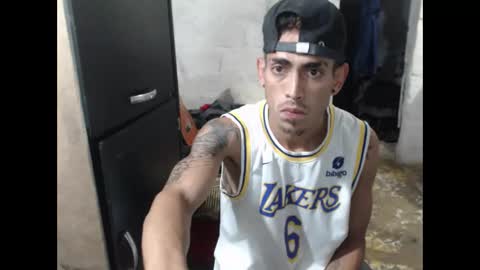 Snapshot of sweetlatinakim chatting on 06.03.26 Camilo online show from 06.03.26