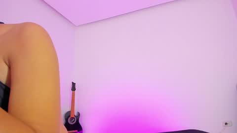 Azulandvioleta online show from 01.17.25