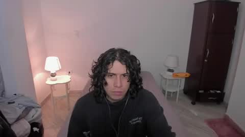 Lian online show from 04.21.26