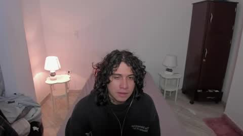 Lian online show from 04.21.26