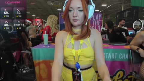 Strawberry Wine online show from 12.06.24