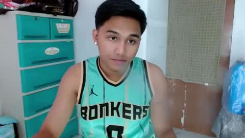 Snapshot of sweetlilly_18 chatting on 12.16.24 Lilly online show from 12.16.24