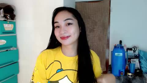 Snapshot of sweetlilly_18 chatting on 01.11.25 Lilly online show from 01.11.25