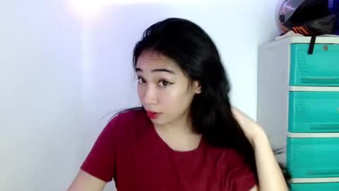 Snapshot of sweetlilly_18 chatting on 02.07.25 Lilly online show from 02.07.25