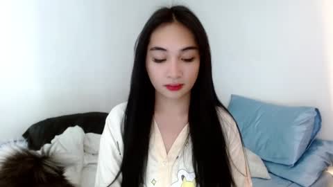 Snapshot of sweetlilly_18 chatting on 02.24.25 Lilly online show from 02.24.25