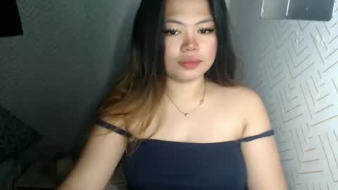Snapshot of sweetlover_nicole chatting on 06.10.26 NICOLE online show from 06.10.26