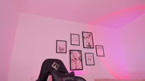 Snapshot of sweetmelii29 chatting on 02.06.25 instagram melisabahamon online show from 02.06.25