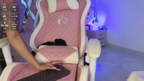 Snapshot of sweetmia__1 chatting on 03.03.25 Mia online show from 03.03.25