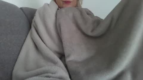 Lil online show from 11.21.25