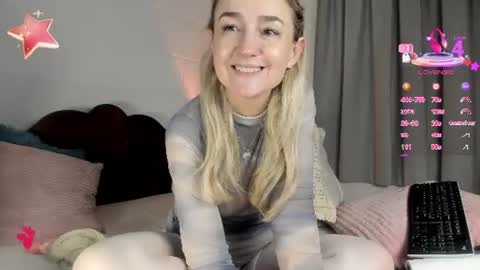 Snapshot of sweetnina_wet chatting on 06.11.26 Sweetnina online show from 06.11.26