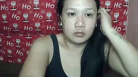 Snapshot of sweetnipples1987 chatting on 12.15.24 sweetnipples1987 online show from 12.15.24