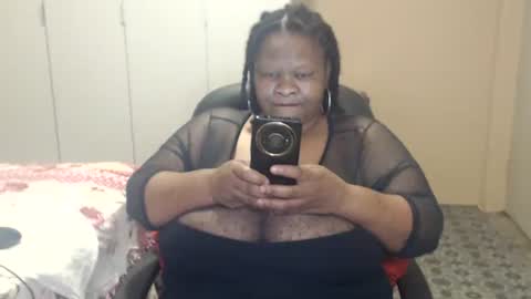 sweetnoziexxx online show from 11.15.25