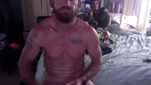 Snapshot of sweetnsexy95 chatting on 12.15.24 WeAim2PZzz online show from 12.15.24