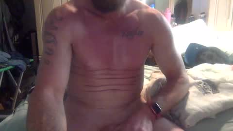 Snapshot of sweetnsexy95 chatting on 01.08.25 WeAim2PZzz online show from 01.08.25