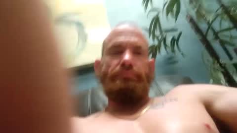 Snapshot of sweetnsexy95 chatting on 01.25.25 WeAim2PZzz online show from 01.25.25