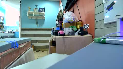 Snapshot of sweetnsexy95 chatting on 02.17.25 WeAim2PZzz online show from 02.17.25