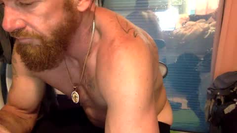 Snapshot of sweetnsexy95 chatting on 02.27.25 WeAim2PZzz online show from 02.27.25