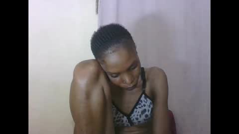 ESTHER online show from 11.25.25