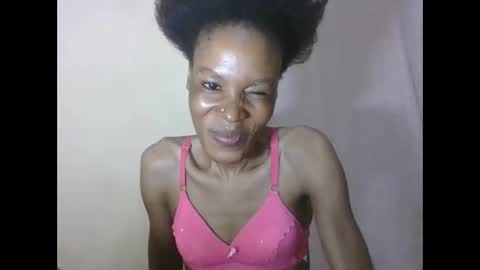 Snapshot of sweetpetite254 chatting on 05.07.26 ESTHER online show from 05.07.26