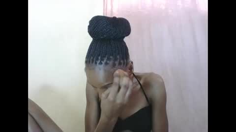 Snapshot of sweetpetite254 chatting on 05.12.26 ESTHER online show from 05.12.26