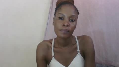 Snapshot of sweetpetite254 chatting on 06.20.26 ESTHER online show from 06.20.26