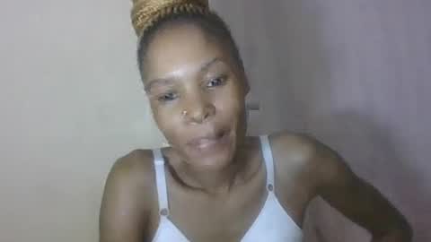 Snapshot of sweetpetite254 chatting on 07.19.26 ESTHER online show from 07.19.26