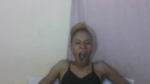 Snapshot of sweetpetite254 chatting on 07.28.26 ESTHER online show from 07.28.26