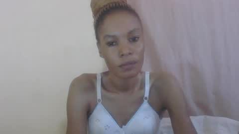 Snapshot of sweetpetite254 chatting on 07.30.26 ESTHER online show from 07.30.26