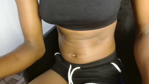 slim ivy online show from 10.22.25