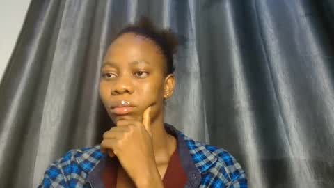 slim ivy online show from 12.18.25