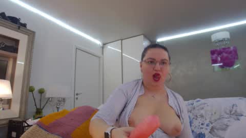 SweetRaisa online show from 03.11.26