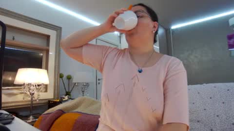 Snapshot of sweetraisa chatting on 06.22.26 SweetRaisa online show from 06.22.26