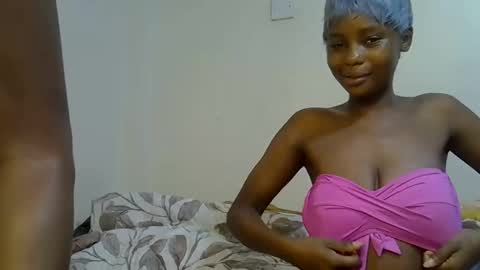 Snapshot of sweetrall chatting on 02.14.26 Lilly online show from 02.14.26