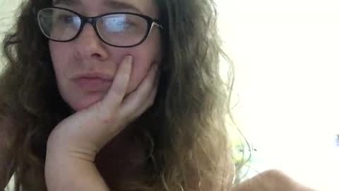 sweetrosiered online show from 10.28.25