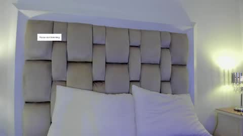 Snapshot of sweets_one chatting on 05.19.26 sweets one online show from 05.19.26