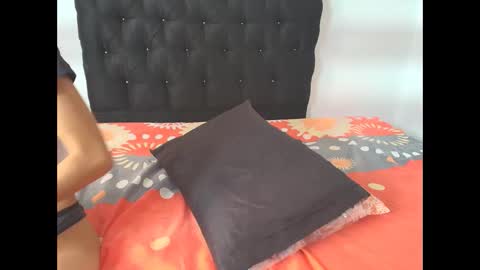 sweetscaarlett online show from 04.27.26