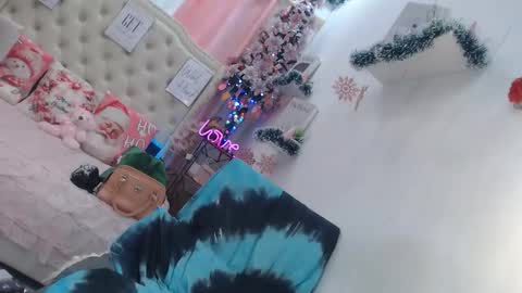 Ningning online show from 11.22.25